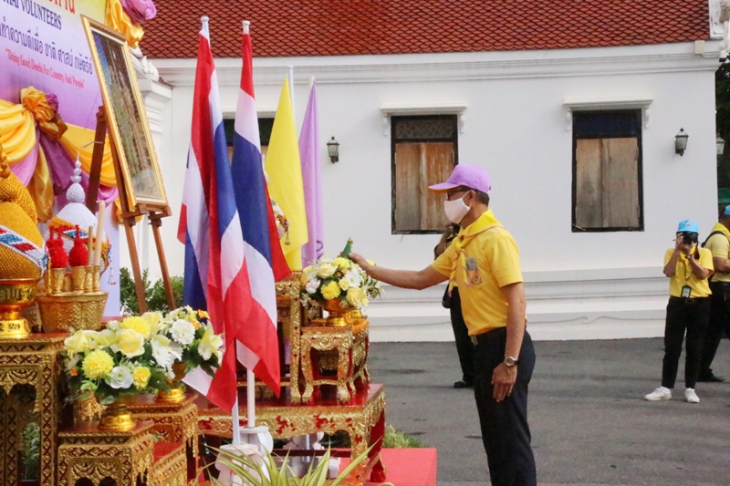 ﻿กรมบังคับคดีเข้าร่วมโครงการจิตอาสา “เราทำความดี เพื่อชาติ ศาสน์ กษัตริย์” เนื่องในวันคล้ายวันพระราชสมภพพระบาทสมเด็จพระจอมเกล้าเจ้าอยู่หัว วันที่ 18 ตุลาคม และวันคล้ายวันสวรรคตคพระบาทสมเด็จพระจุลจอมเกล